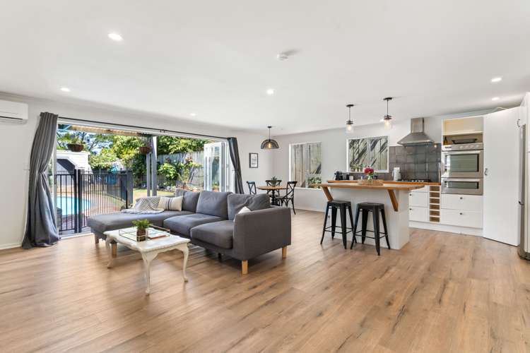 86 High Street Solway_24