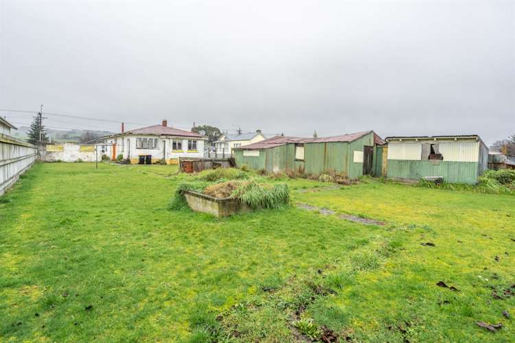 81 Main Street Mataura_17