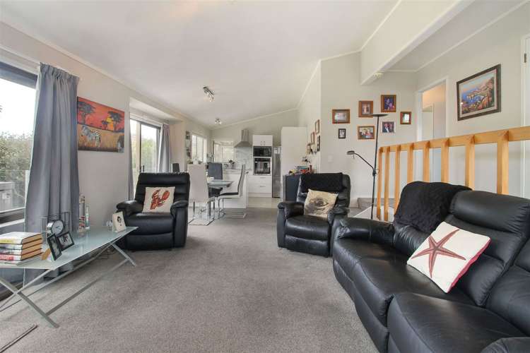 29 Taihiki Road Clarks Beach_8