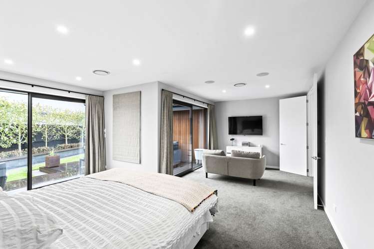 46 Holiday Drive Mairehau_13