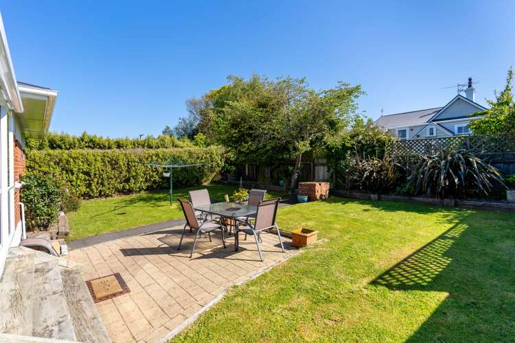 18 Bernard Street Kenmure_17