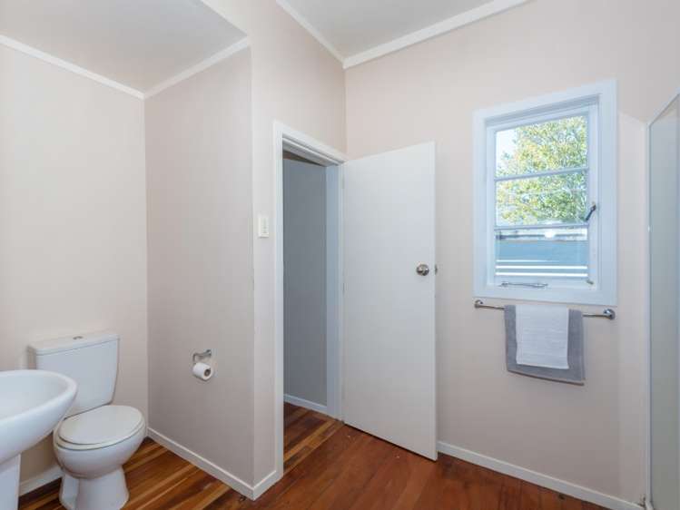 164 Nixon Street Hamilton East_14