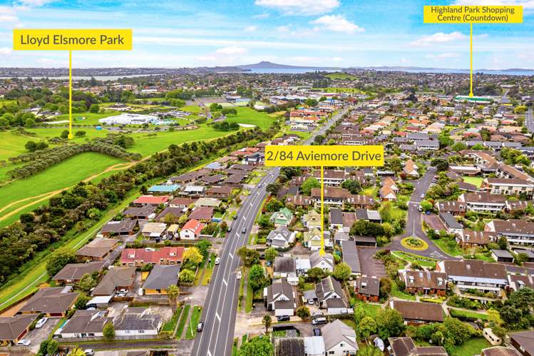 2/84 Aviemore Drive Highland Park_16