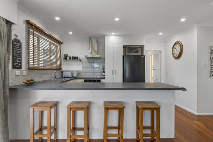 135 Brecon Road Stratford_10