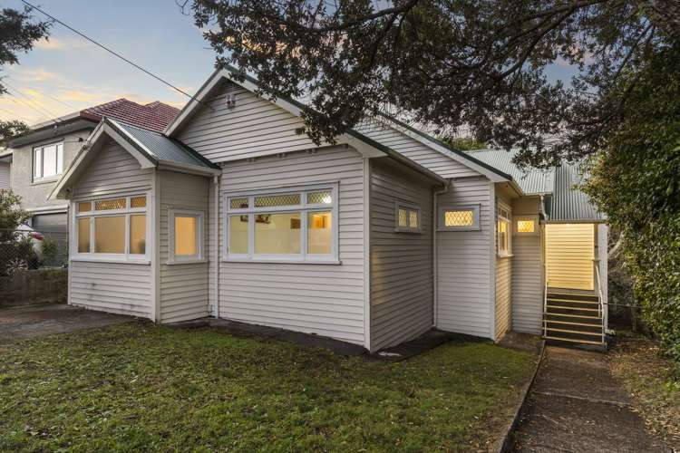 98 Calgary Street Mount Eden_14