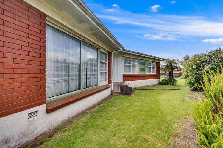 65 May Street Hamilton East_14