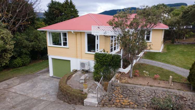 1 Tainui Terrace Tawa_26