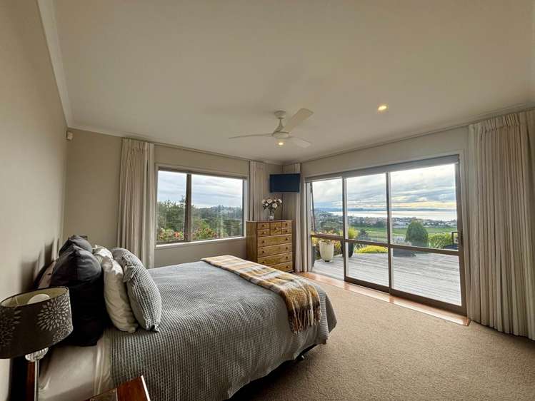 9 Woodridge Drive Stanmore Bay_6