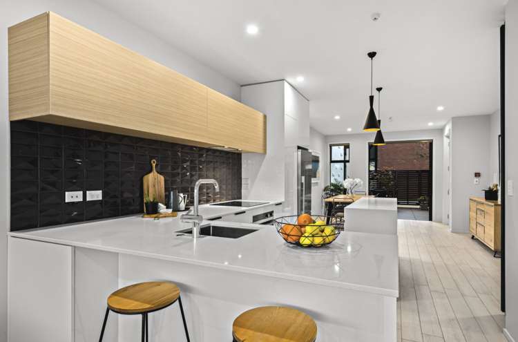 25/4 Stables Lane Silverdale_8