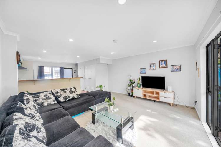 20/3 Ambrico Place New Lynn_4
