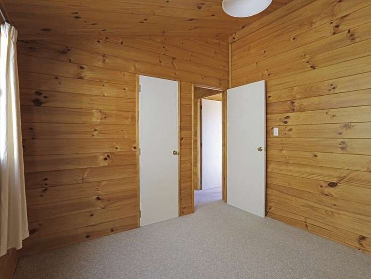 39 Hetley Crescent Taradale_6