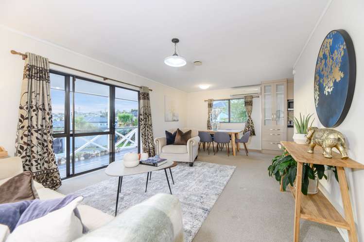 78a White Swan Road Mount Roskill_2