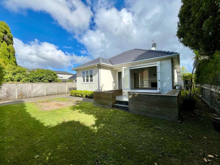 136a Landscape Road Mount Eden_16