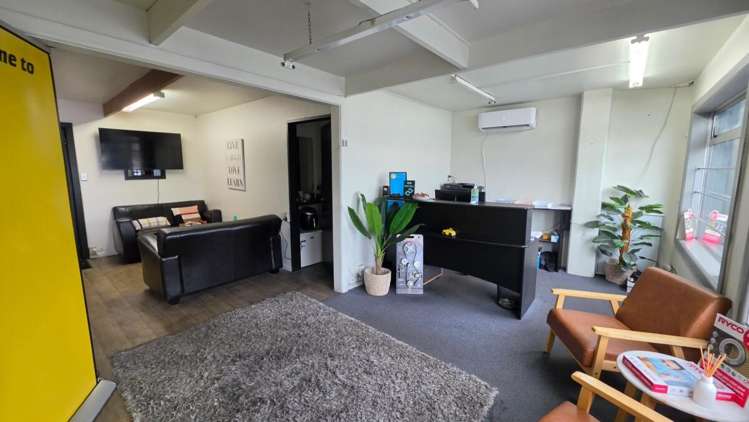 14 Clarence Street Addington_5