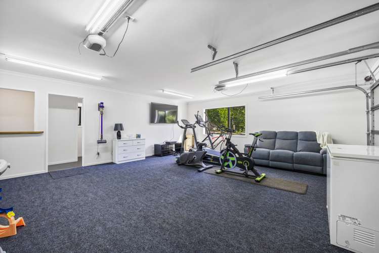 831 Runciman Road Runciman_25