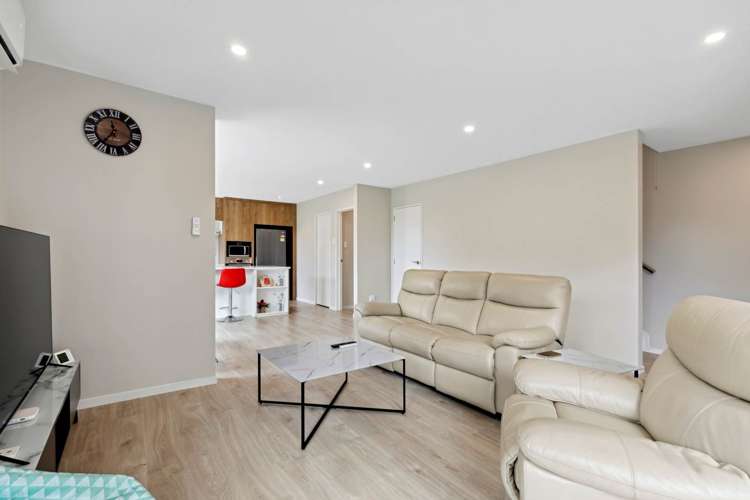 247c Glenfield Road Hillcrest_5