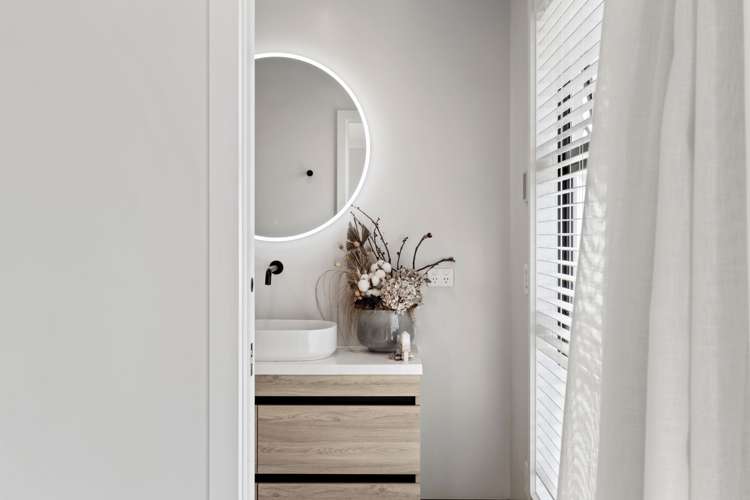 64 Katania Heights Brightwater_10