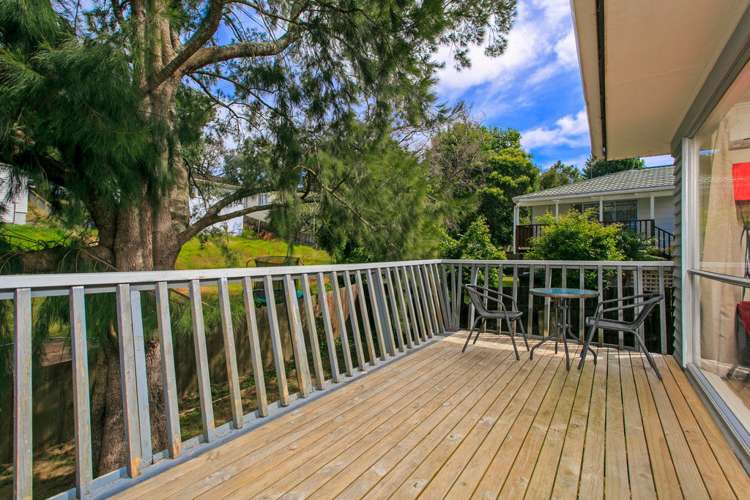 1/15 Taurus Crescent Beach Haven_11