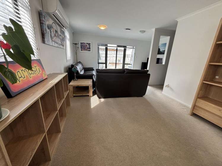 33 Vinograd Drive Te Atatu Peninsula_3