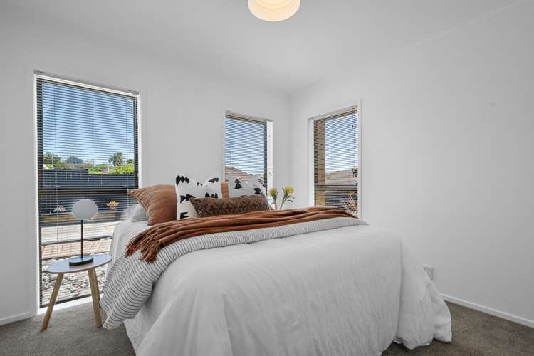 25 Marina View Drive West Harbour_13