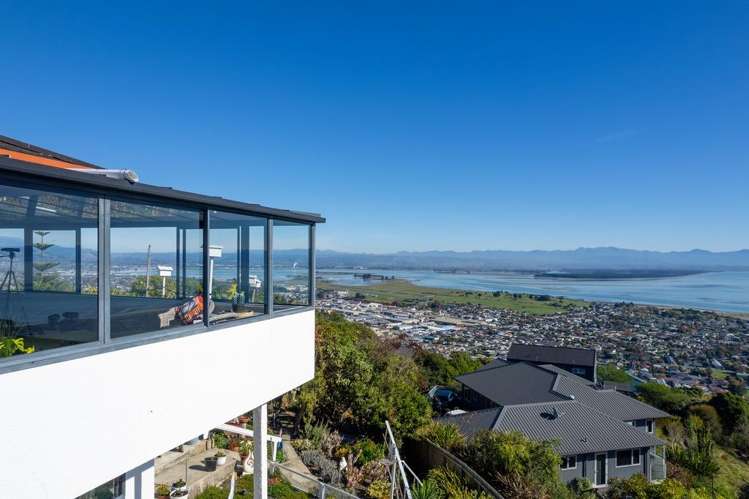 328 Princes Drive Britannia Heights_33