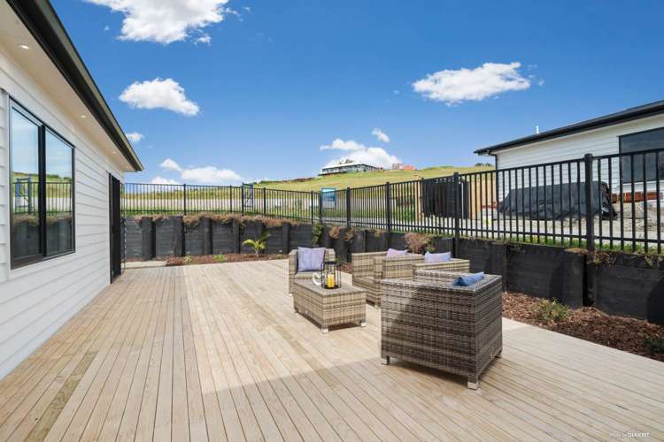 3 Fallowdown Street Wainui_10