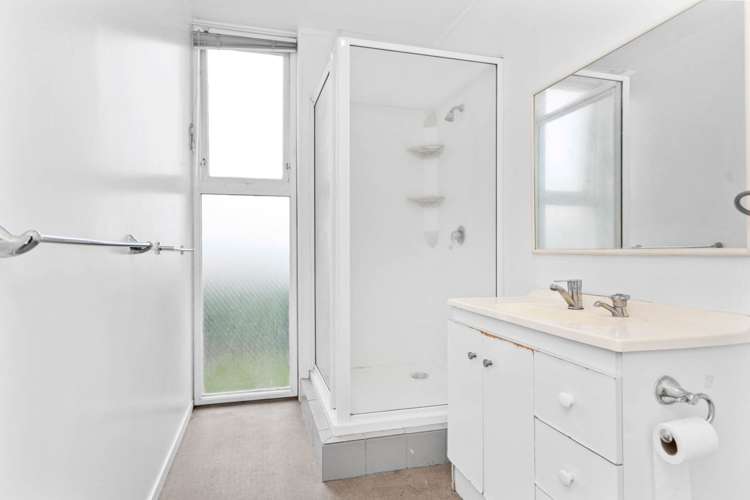 2/24A Landscape Road Mt Eden_10