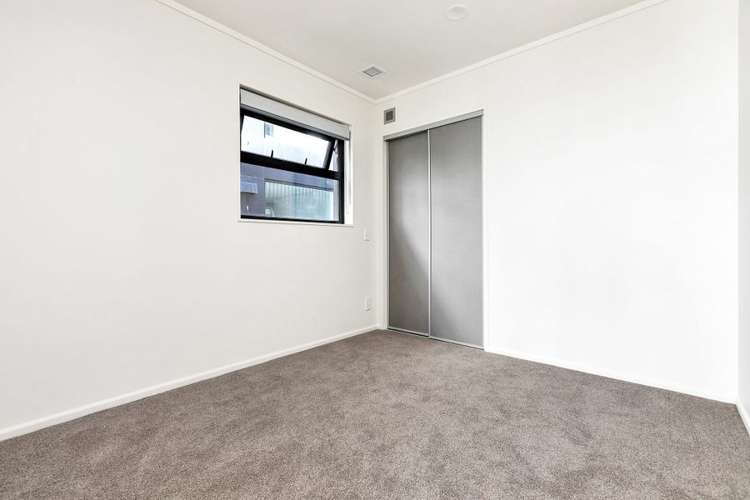  5R/16 Burton Street Grafton_5