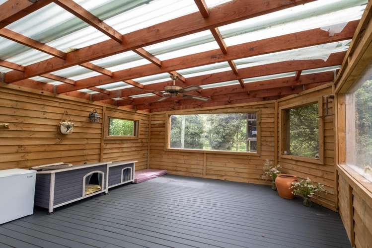 28 Grove Avenue Weston_12