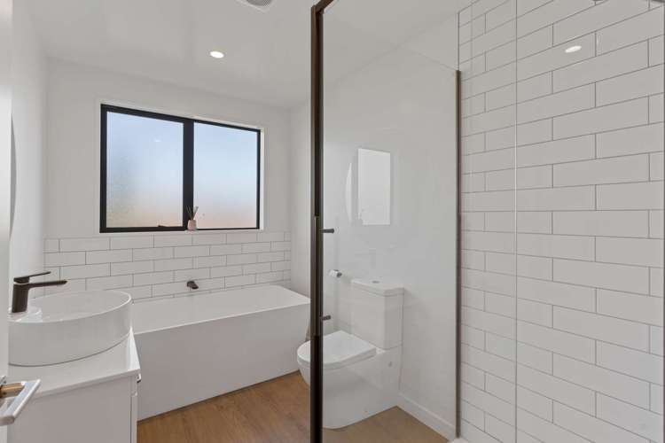 2 Full Moon Lane Rolleston_14