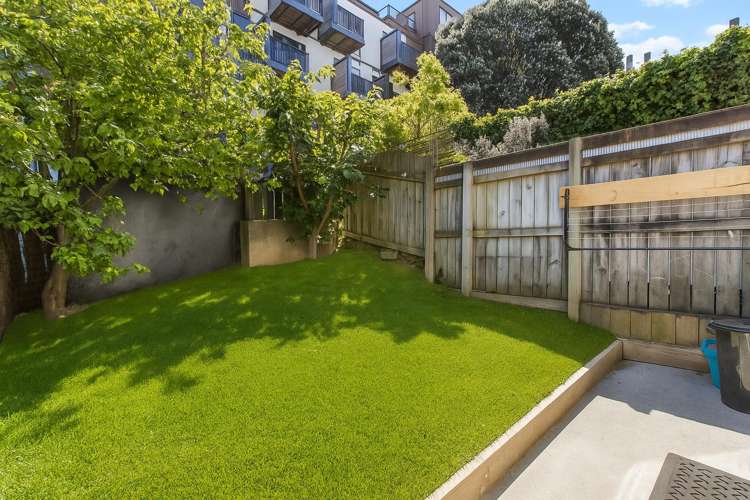 28 Owen Street Newtown_15