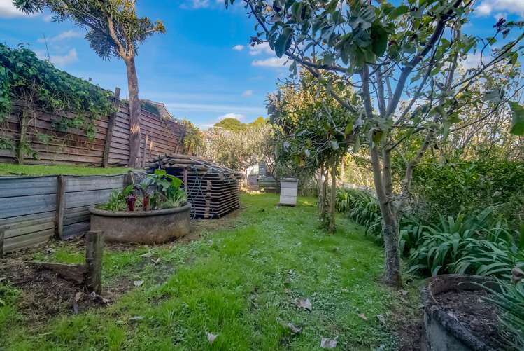 14 Cumming Street Okato_21