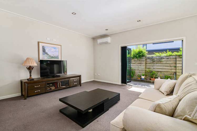 6/11 Dp Larch Street Victoria_5