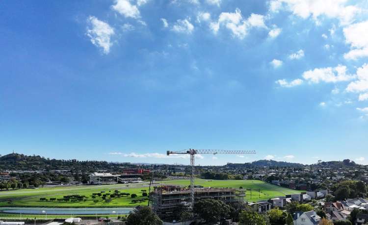 503/79 Ladies Mile Remuera_9