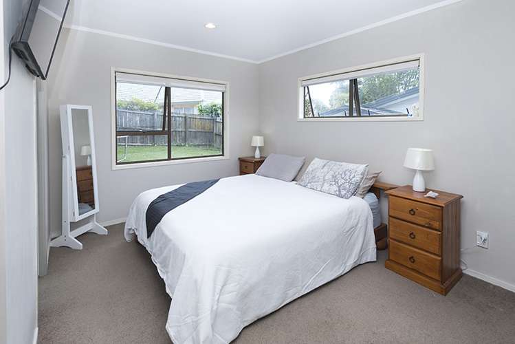 28a Howe Street Howick_13