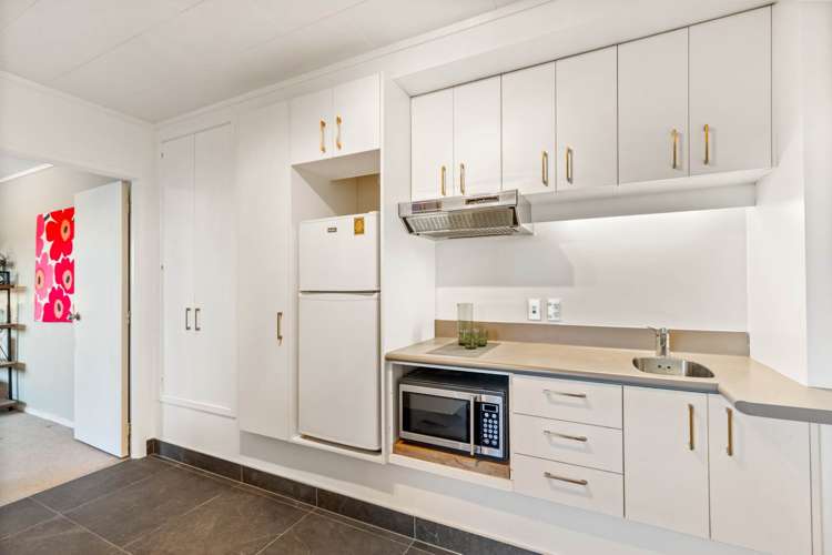 4 Willis Street Torbay_18