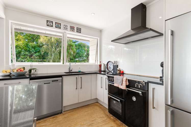 62b Te Atatu Road Te Atatu South_5