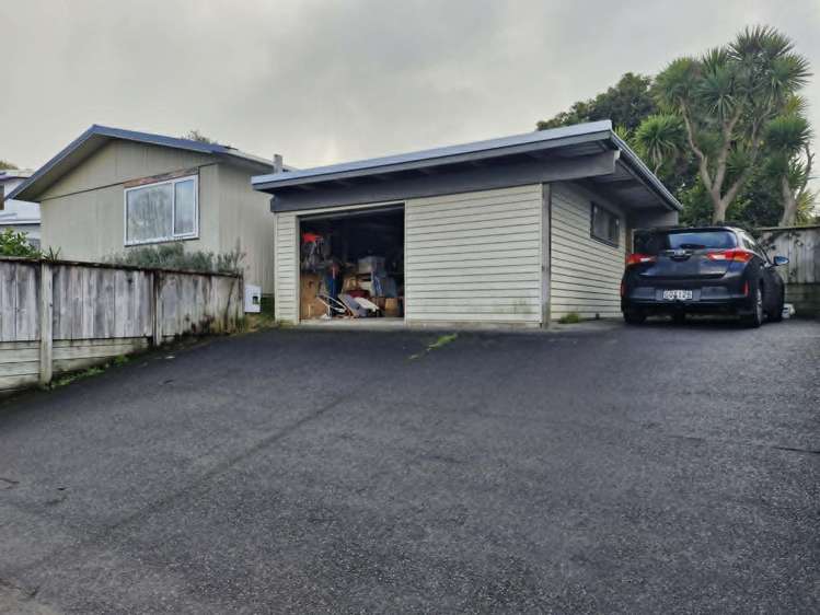 4 Benbow Pl 2169_2
