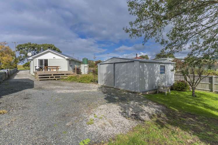 12 Kerr Street Karitane_22