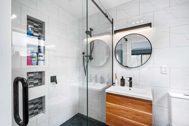 6 Cumberland Rise Taradale_12