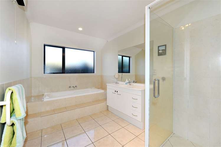 6 John Morel Place Parklands_8