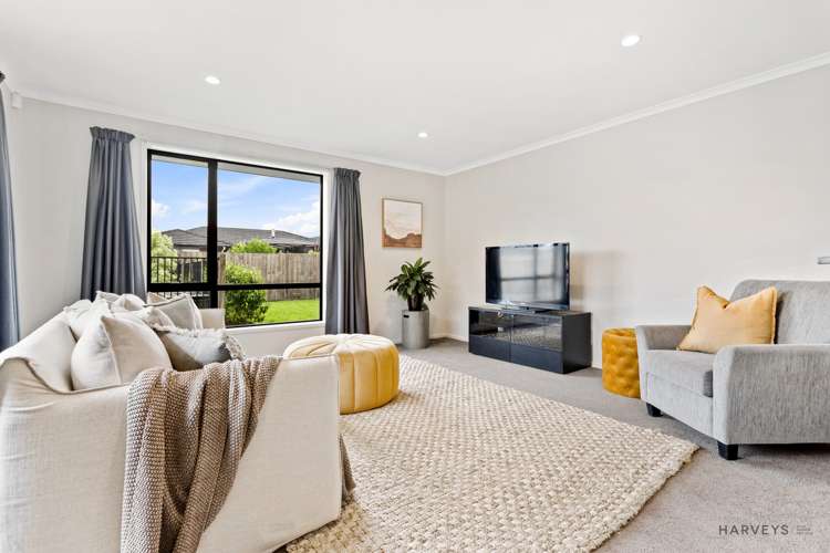 22 Robert Might Road Kumeu_3