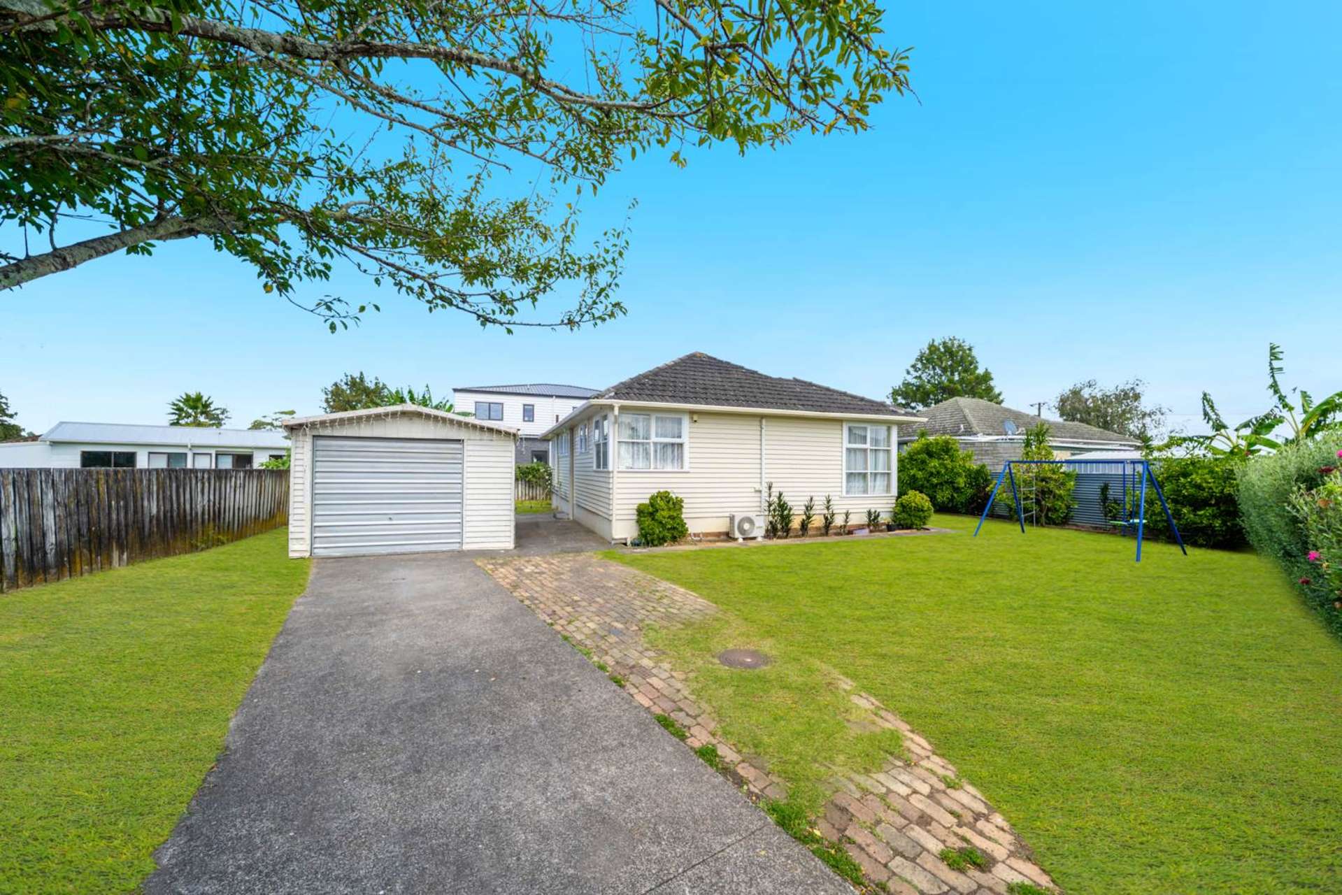 2/8 Allen Street Mangere East_0