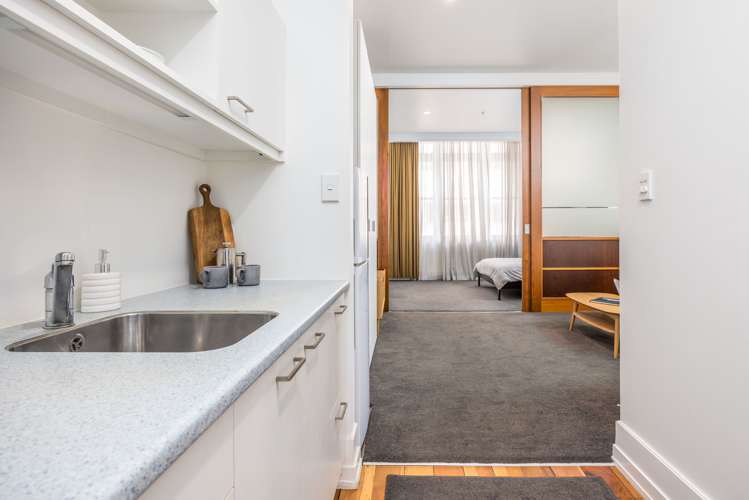 417/35 Hobson Street Auckland Central_14