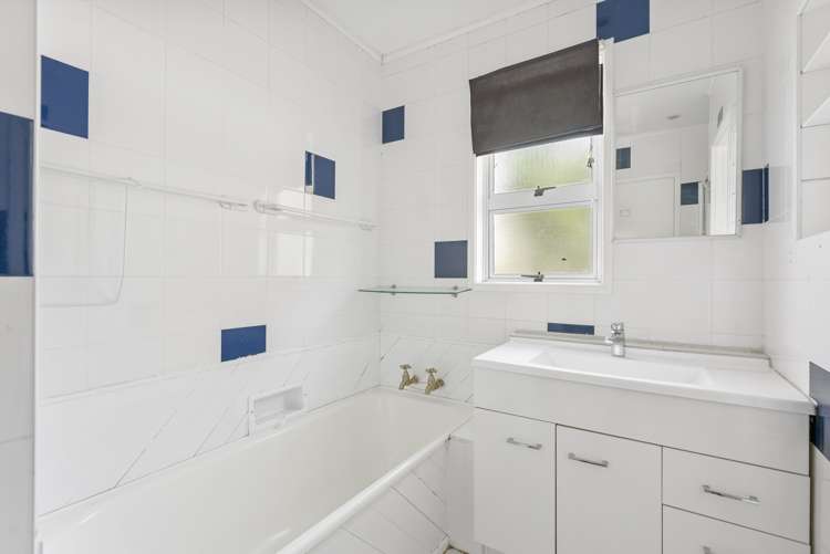 7 Nielsen Place Massey_10