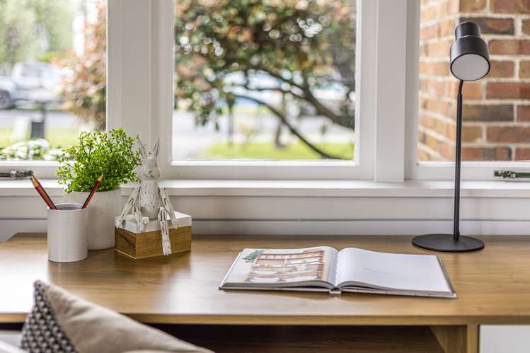 72 Ngataringa Road Devonport_26