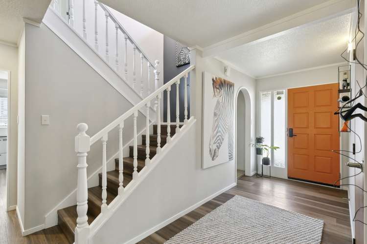 18 Duval Grove Tawa_9