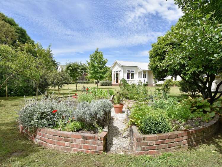 27 Arrow Street Wakefield_18