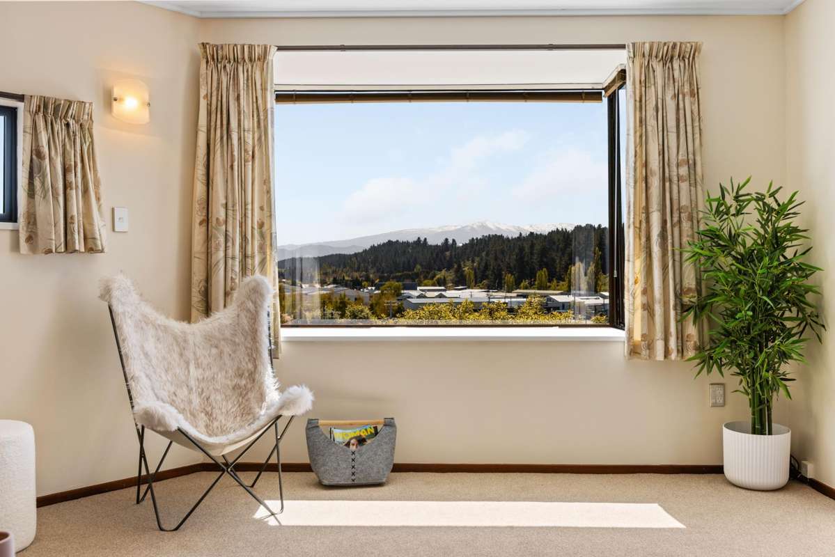 31 Glencarron Street_5