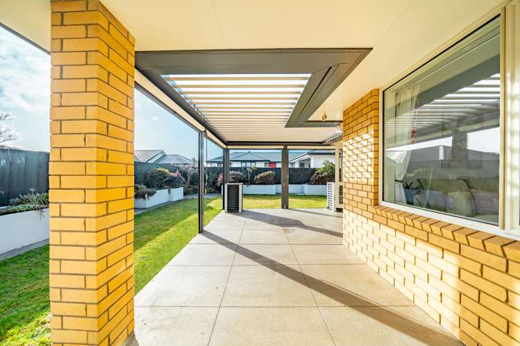 112 Gayhurst Road Dallington_25